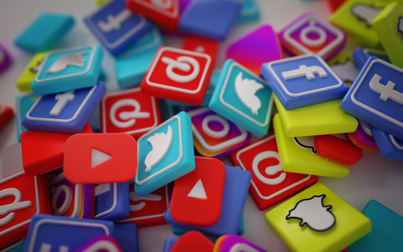 Vale a Pena Terceirizar a Gestão de Redes Sociais da Sua Empresa?